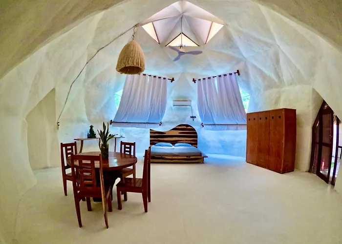 Leon Domes Boutique * Puerto Morelos