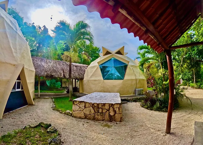 Alojamento Leon Domes Boutique Puerto Morelos